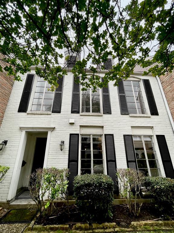 Building Photo - 13096 Trail Hollow Dr