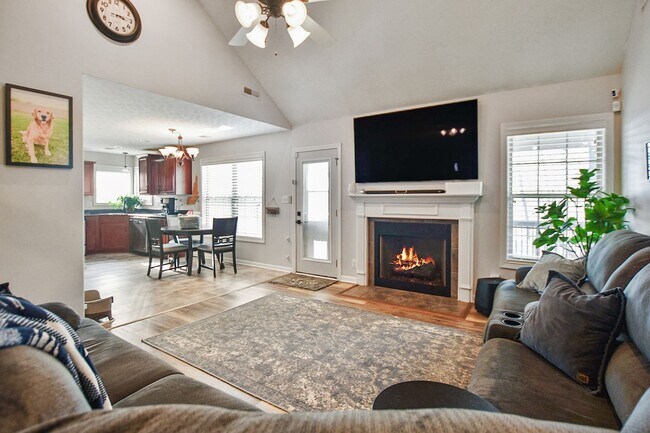 Foto del edificio - Dog Friendly Four Bedroom!