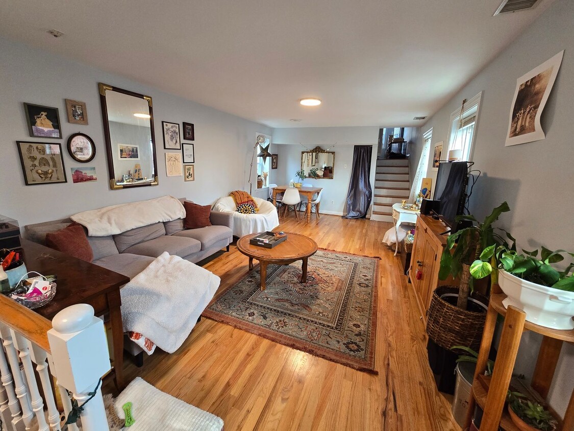 Primary Photo - 610 N 16th St