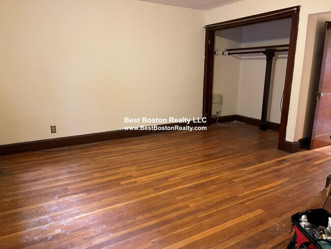 Foto del edificio - 18 W Wyoming Ave