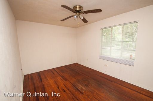 Building Photo - 1026 Alba Dr