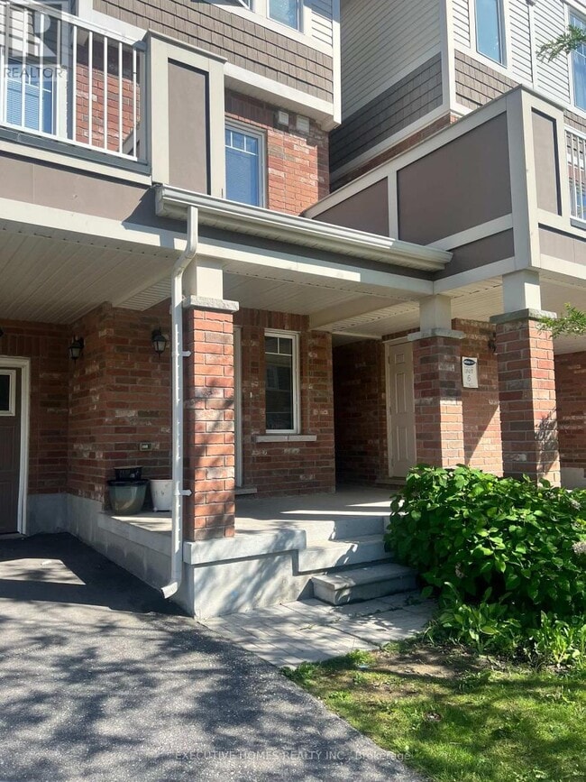 Building Photo - 288 Reis Pl
