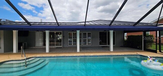 Foto del edificio - 2871 Coral Way