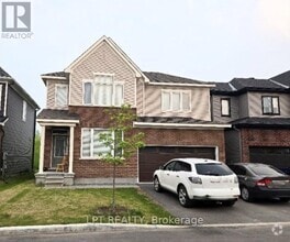 Building Photo - 740 Eminence St