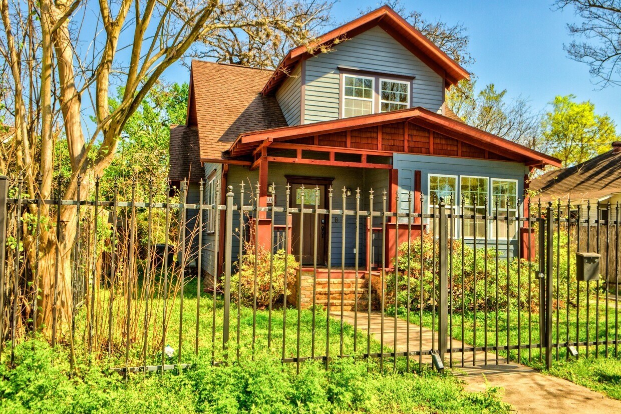 Foto principal - 610 Enid St
