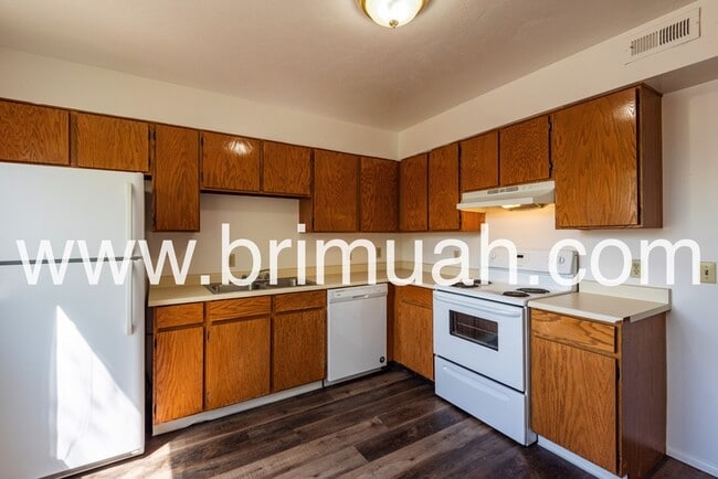 Foto del edificio - 4727 S 1300 E