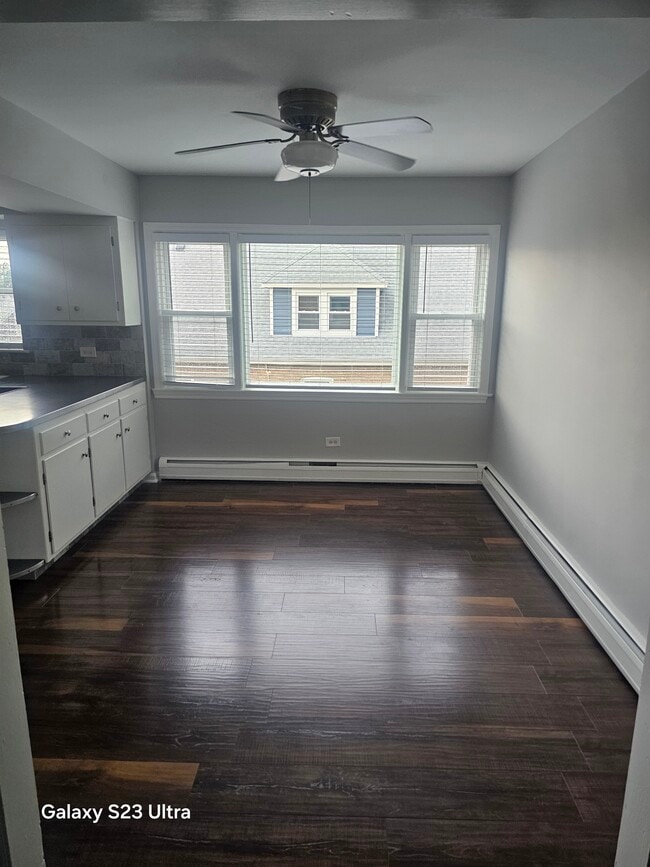 Building Photo - 2918 N 75th Ct