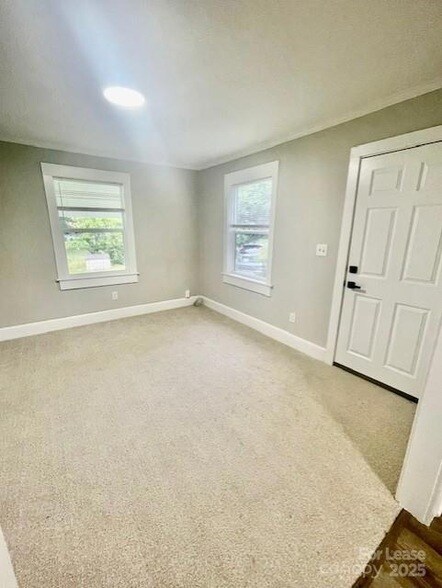 Foto del edificio - 5028 Wilgrove Mint Hill Rd