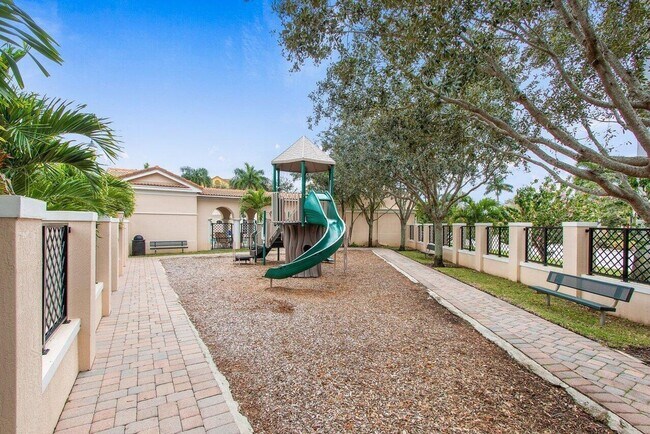 Foto del edificio - 8343 NW 8th Terrace