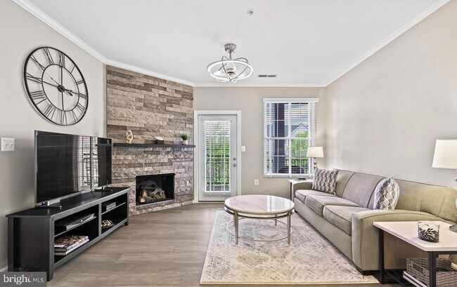 Building Photo - 20451 Chesapeake Square