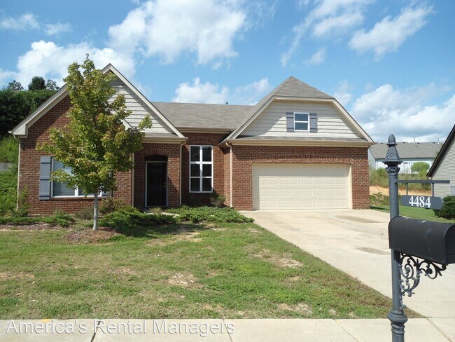 Foto del edificio - 3 br, 2 bath House - 4484 Prescott Lane