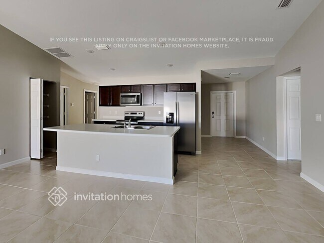 Foto del edificio - 3134 SW Curcuma St