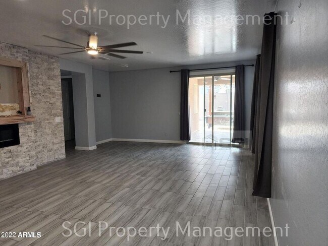 Foto del edificio - 2ND MONTH OF RENT IS FREE!