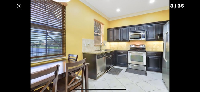 Building Photo - 7810 Parsons Pine Dr