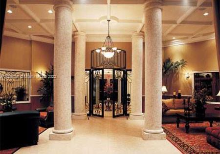 Foto del edificio - 17150 N Bay Rd
