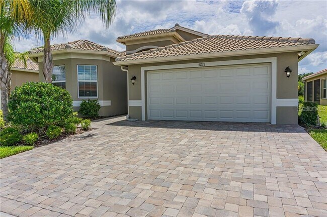 Foto del edificio - 4836 Grand Banks Dr