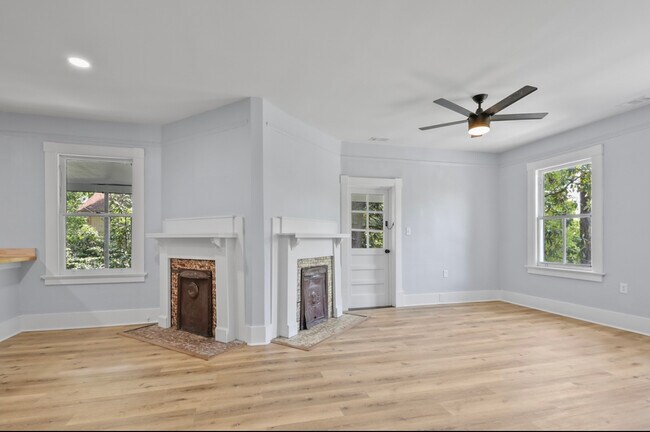 Foto del edificio - 912 E Duffy St