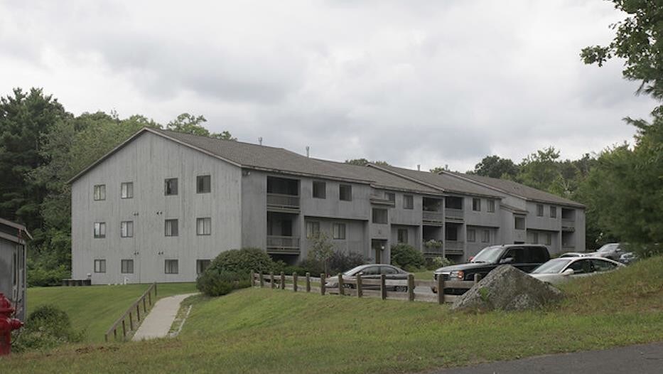 Mohawk Terrace Apartments in Clifton Park, NY