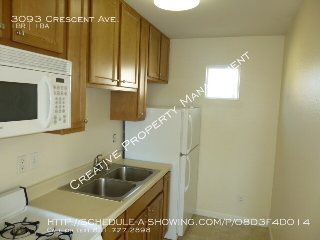 Building Photo - 1 Bedroom Apartment in Marina, CA