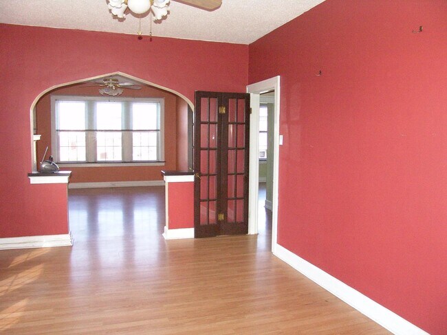 Foto del edificio - 5218 Holly Hills Ave