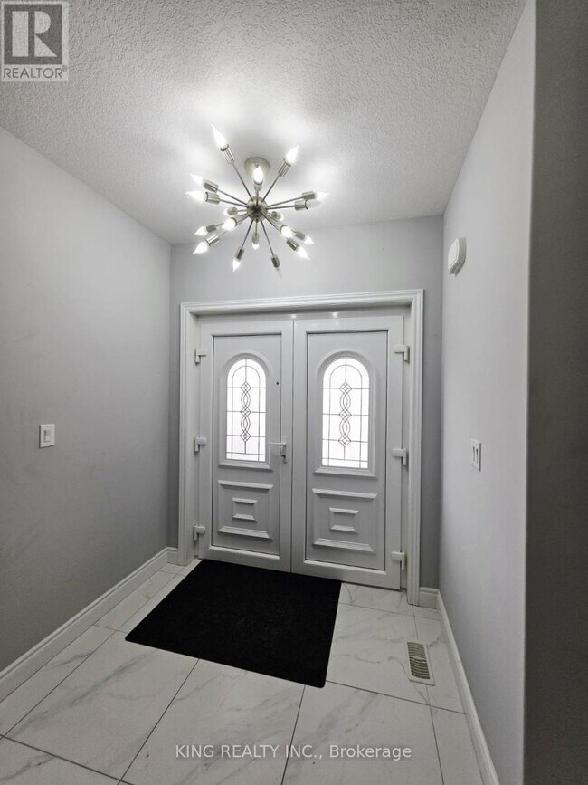 Building Photo - 795 Cedarpark Way