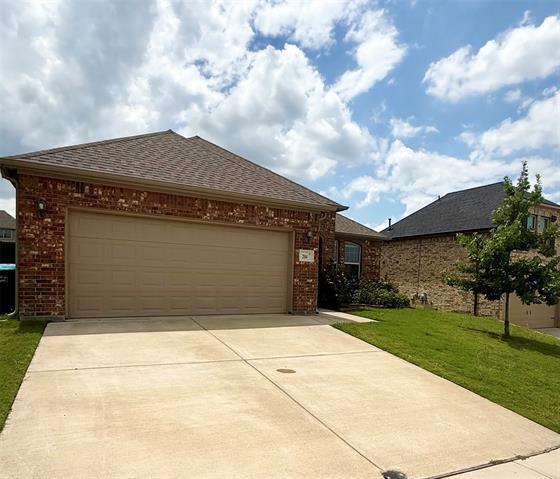 Foto del edificio - 204 Flower Ridge Dr
