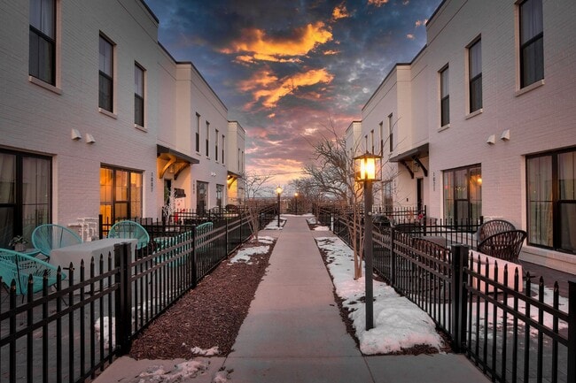 Urban Living at it's finest - 1013 Park Ave