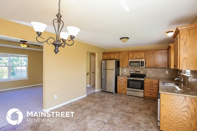 Foto del edificio - 1603 NW Hilltop Ln