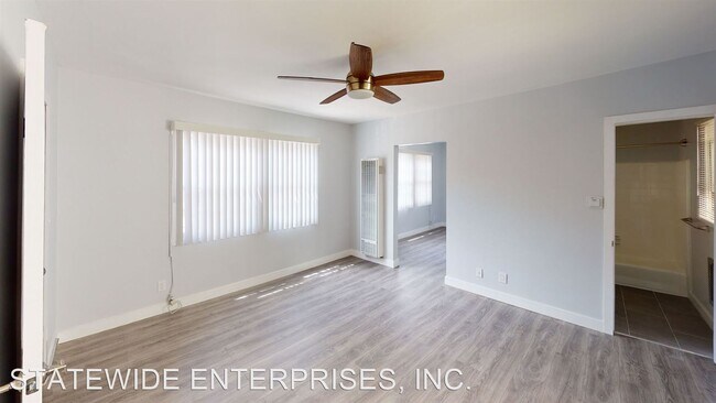 Building Photo - 1135 S Grand View St