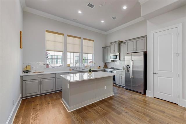 Foto del edificio - 638 Dalton Ln