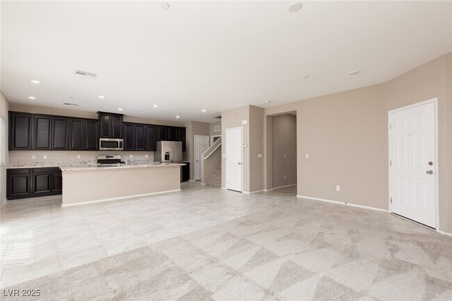 Foto del edificio - 4536 Lafontaine Ct