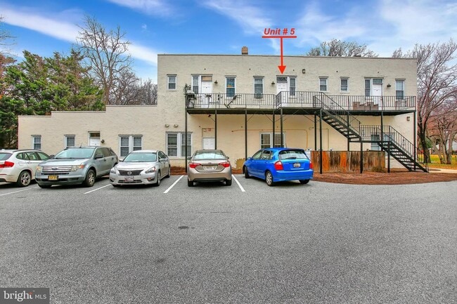 Building Photo - 321 Magothy Rd