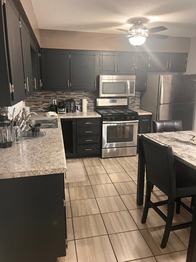 Foto del edificio - 2829 E Wood St