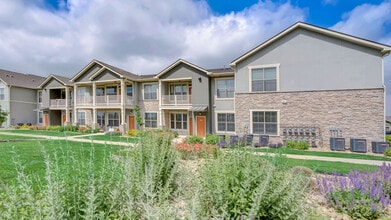 Building Photo - Springs At 2534