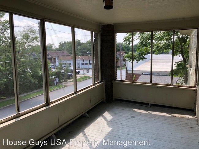 Building Photo - 2 br, 1 bath House - 3408 E 35th St