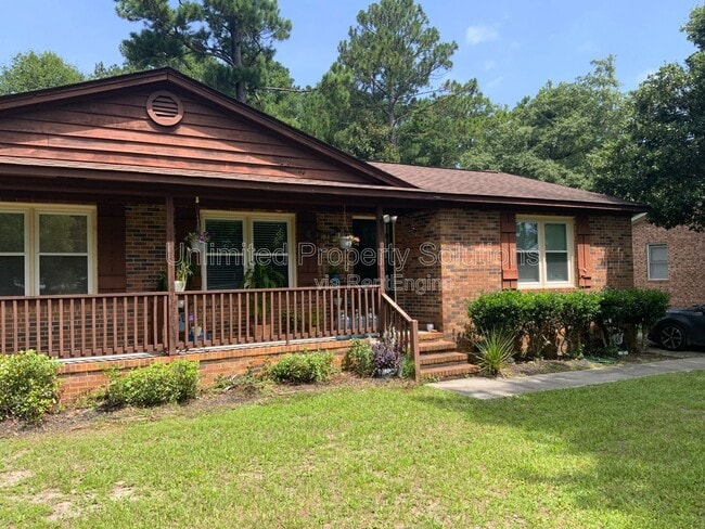 Foto del edificio - 118 Horn Rd