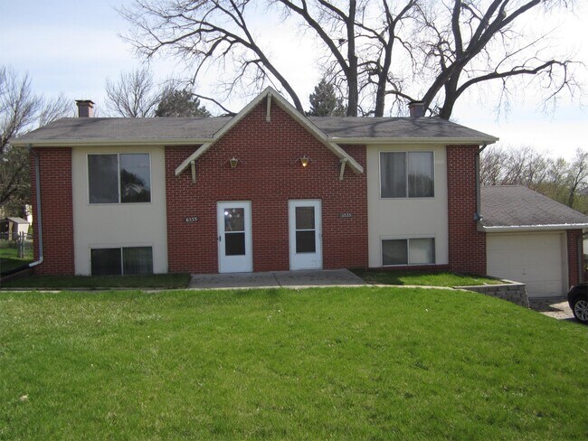 Building Photo - 6333 Hartman Ave