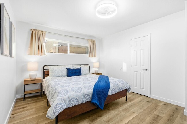 Foto del edificio - 1135 Florida St