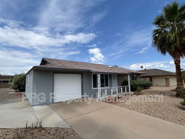 Building Photo - 12642 W Skyview Dr