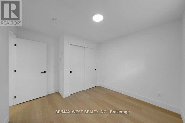 Building Photo - 502 Atlas Ave