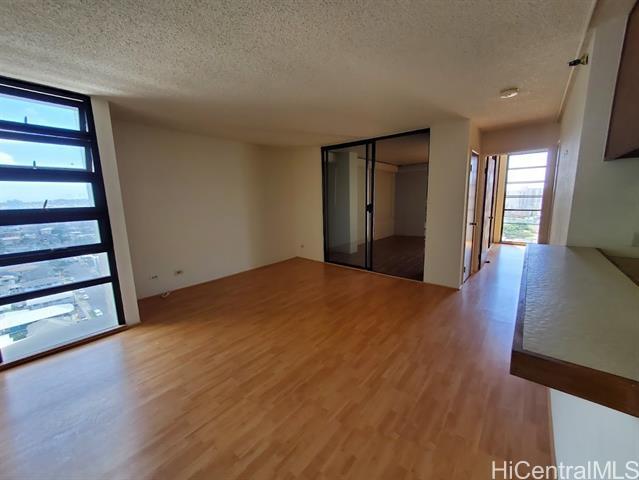 Foto del edificio - 2100 Date St