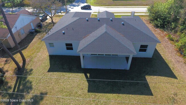 Foto del edificio - 1043 Walden Blvd SE