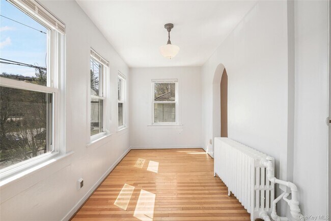 Foto del edificio - 33 Hopper St