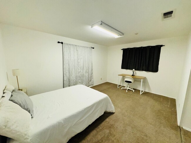 Building Photo - 5618 Sir Gareth Dr