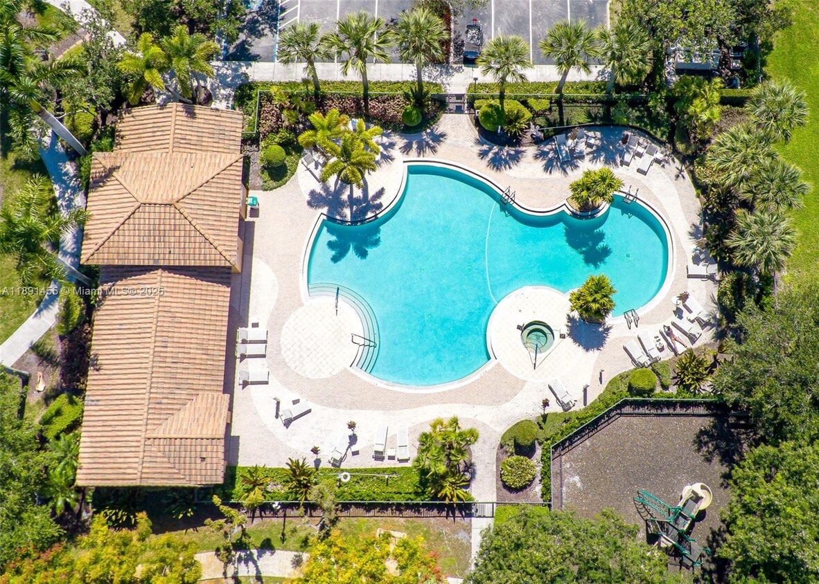 Foto principal - 8231 NW 127th Ln