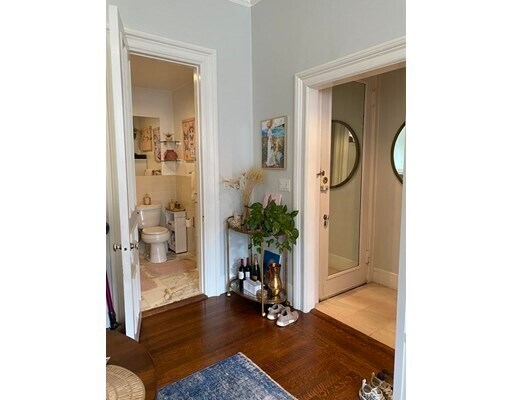 Foto del edificio - 119 Marlborough St