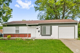 Building Photo - 4328 Greenbrier Ln