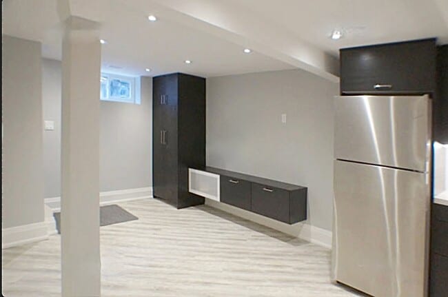 Building Photo - 68 Heman St