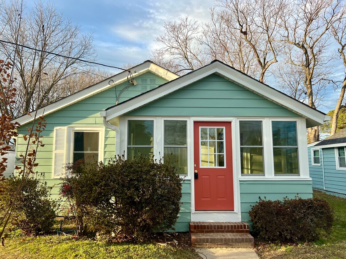 Foto principal - 534 Slater Ave