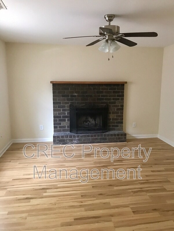 Foto del edificio - 205 Weber Rd